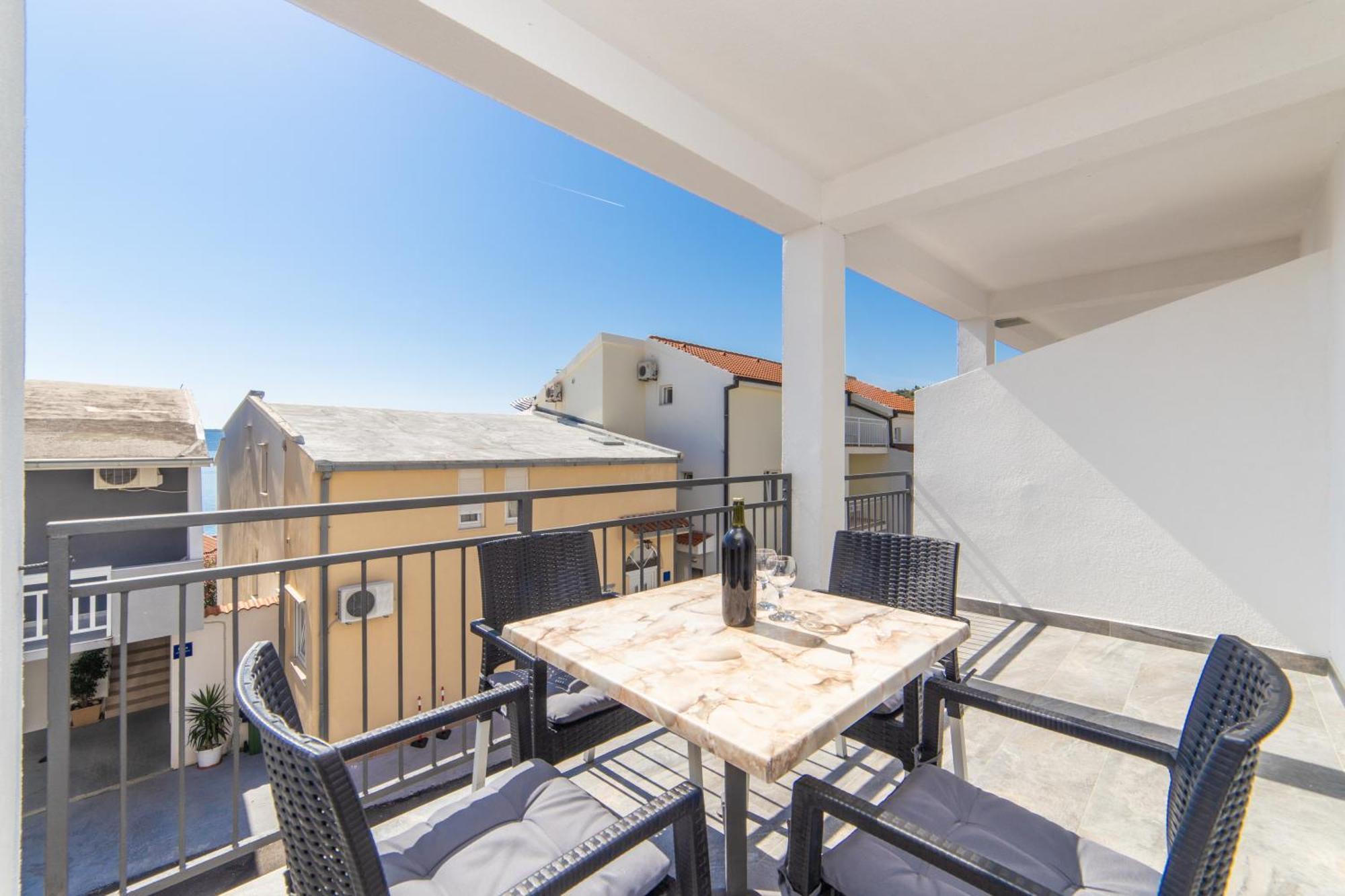 Apartments Ferdo Zivogosce Exterior photo