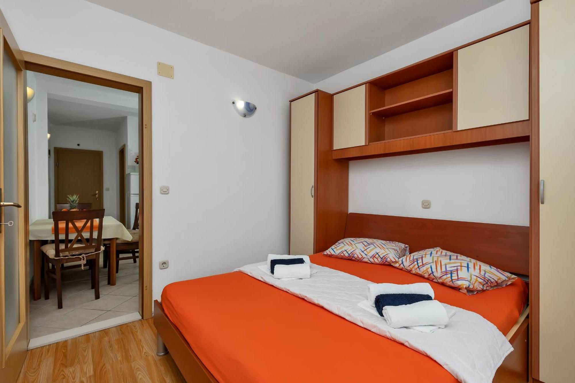 Apartments Ferdo Zivogosce Room photo