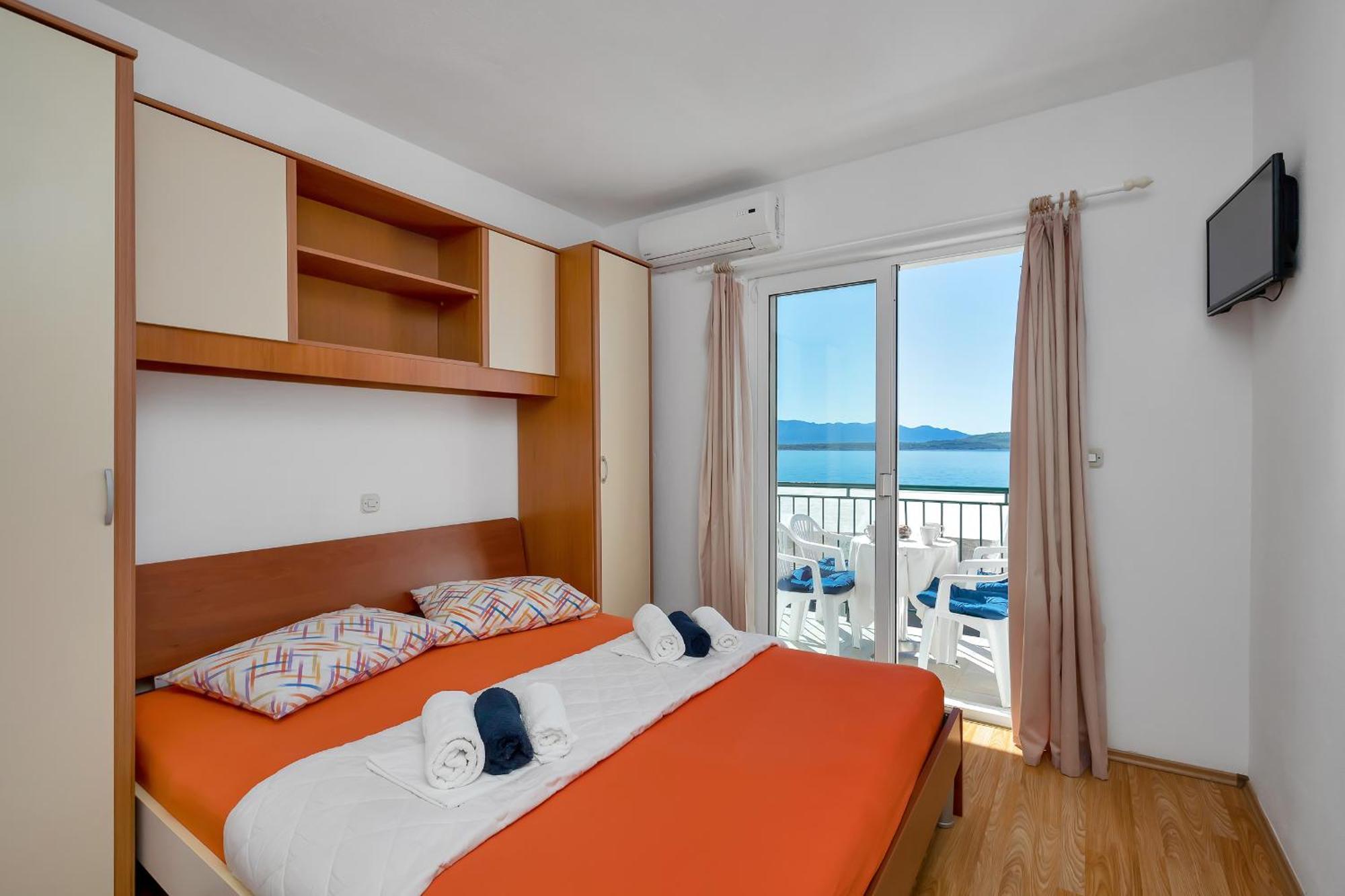 Apartments Ferdo Zivogosce Room photo