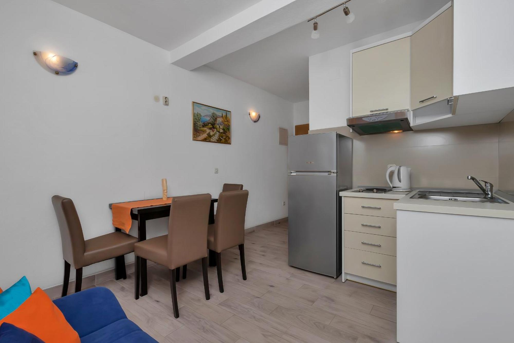 Apartments Ferdo Zivogosce Room photo
