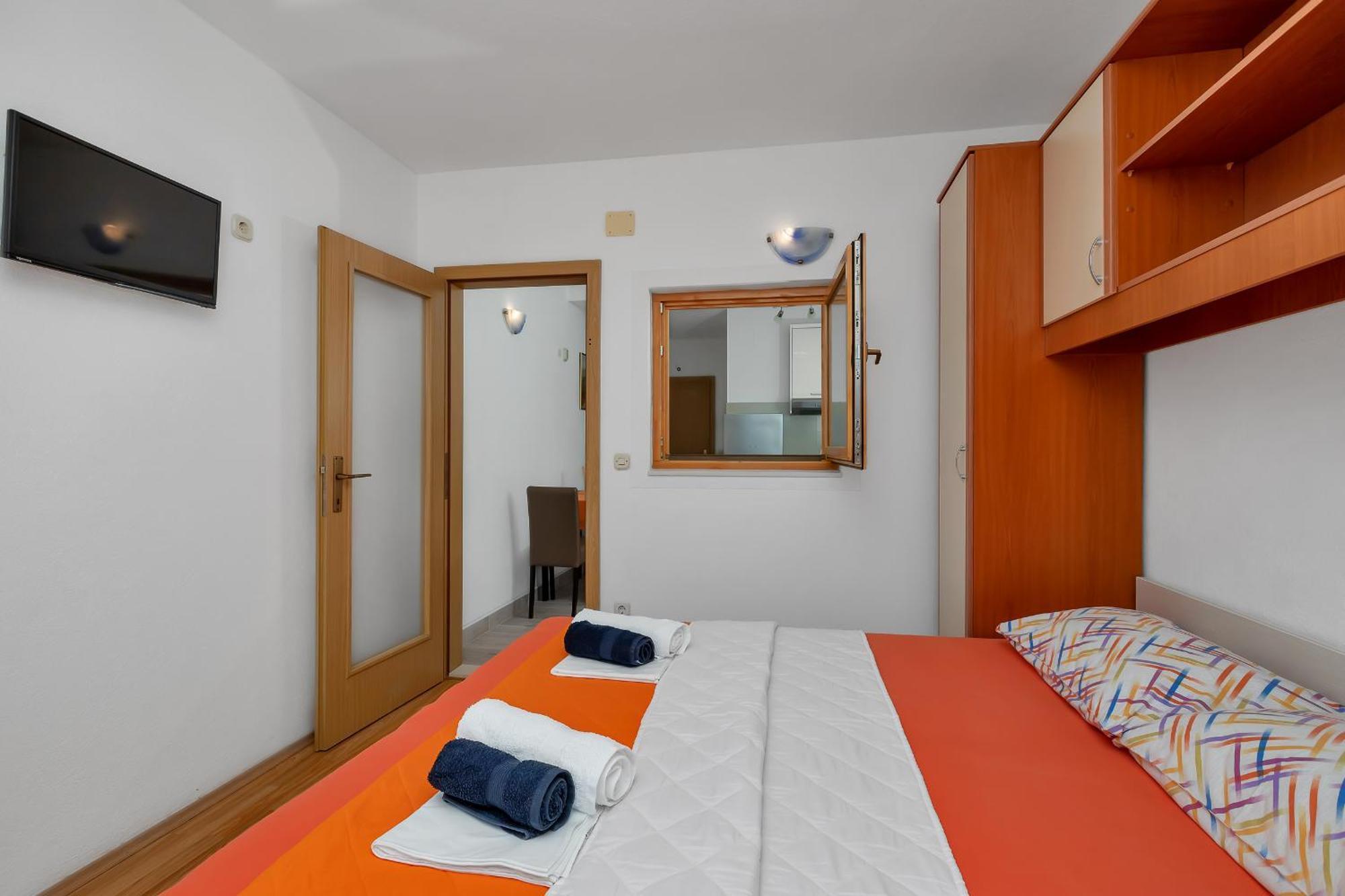 Apartments Ferdo Zivogosce Room photo