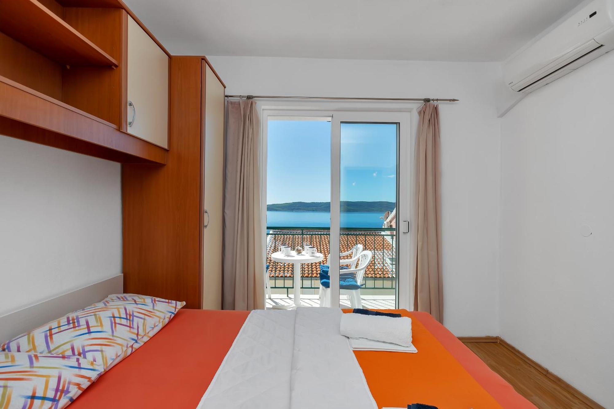 Apartments Ferdo Zivogosce Room photo