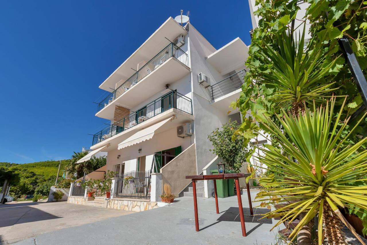 Apartments Ferdo Zivogosce Exterior photo
